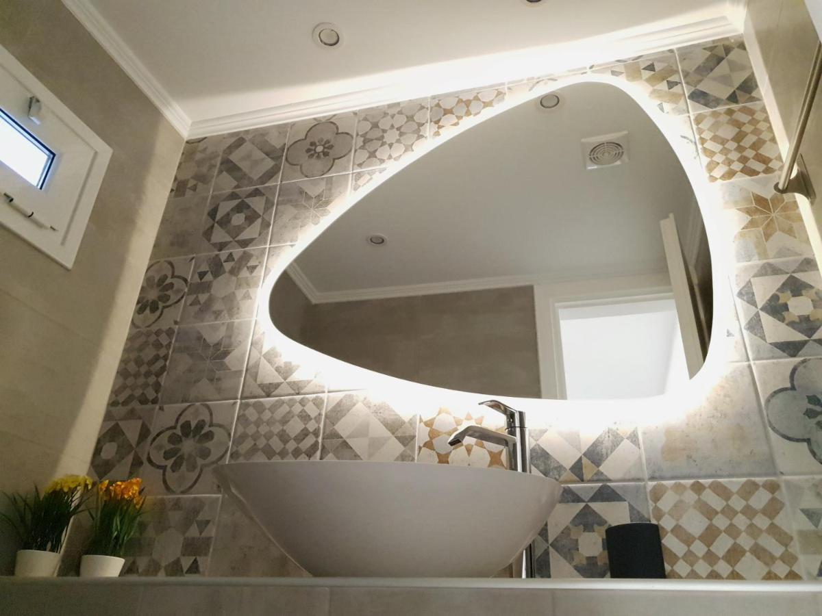 Cozy Studio 4U Gazi - Center Атина Екстериор снимка