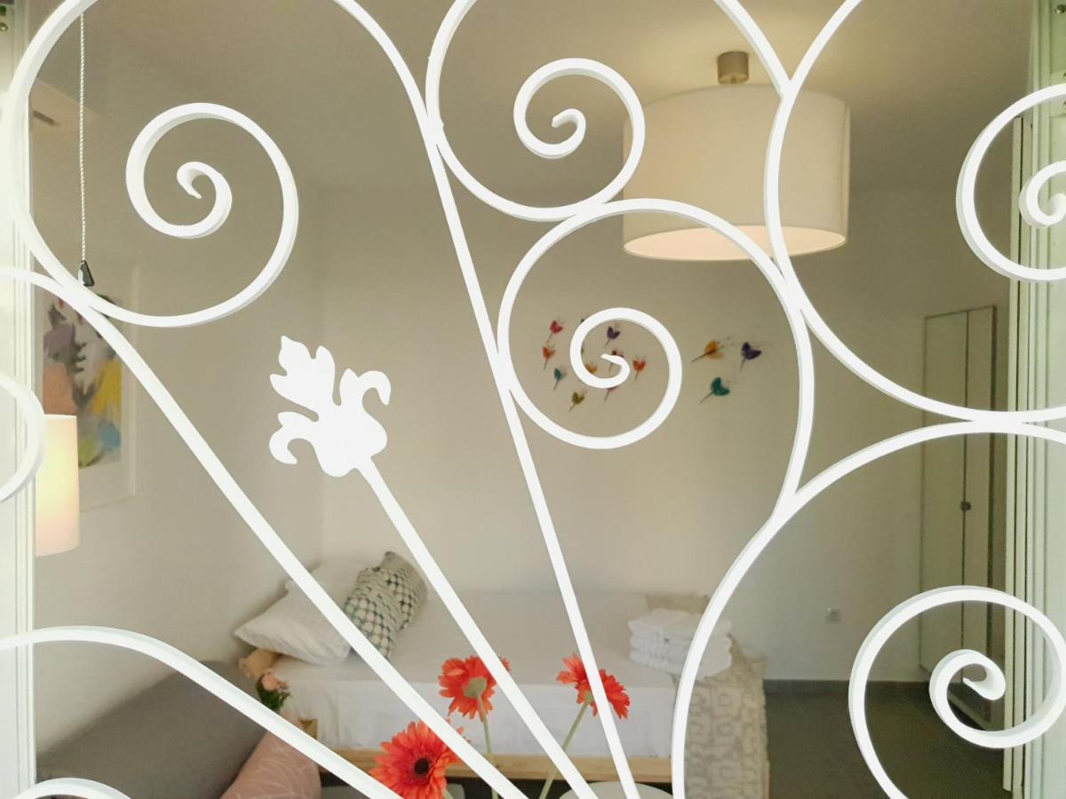 Cozy Studio 4U Gazi - Center Атина Екстериор снимка